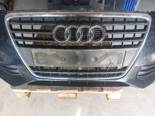 bontott AUDI A4 B8 Első Lökhárító (Részeivel)