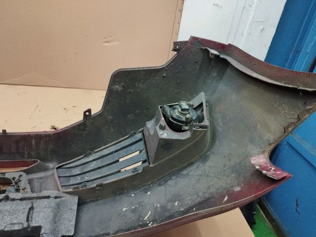 bontott AUDI A4 B8 Első Lökhárító (Részeivel)