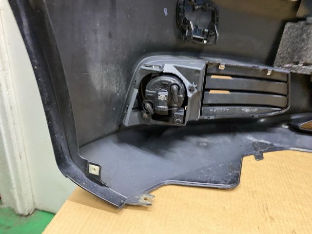 bontott AUDI A4 B8 Első Lökhárító (Részeivel)