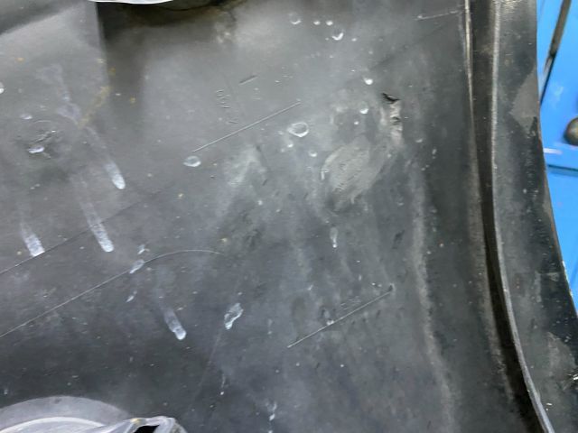 bontott AUDI A4 B8 Első Lökhárító (Részeivel)