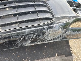 bontott AUDI A4 B8 Első Lökhárító (Részeivel)