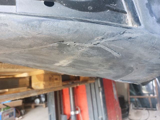 bontott AUDI A4 B8 Első Lökhárító (Részeivel)