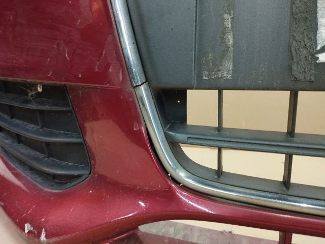 bontott AUDI A4 B8 Első Lökhárító (Részeivel)