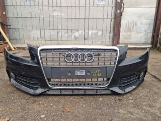 bontott AUDI A4 B8 Első Lökhárító (Részeivel)