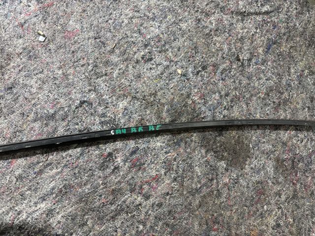 bontott AUDI A4 B8 Első Szélvédő Bal Díszléc