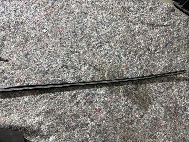 bontott AUDI A4 B8 Első Szélvédő Bal Díszléc