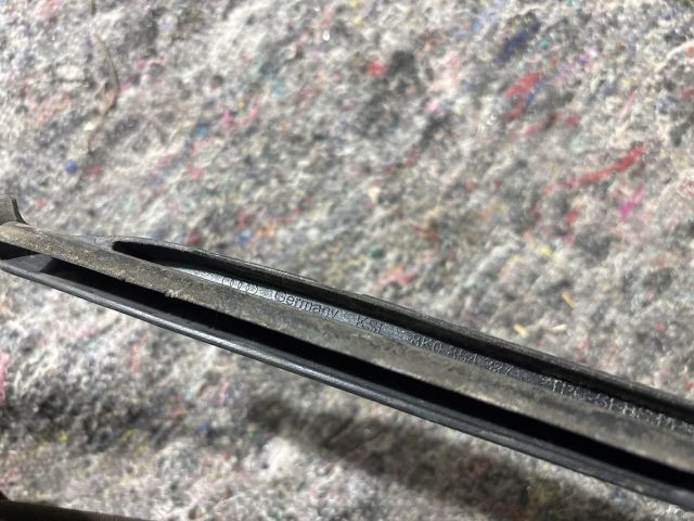 bontott AUDI A4 B8 Első Szélvédő Bal Díszléc