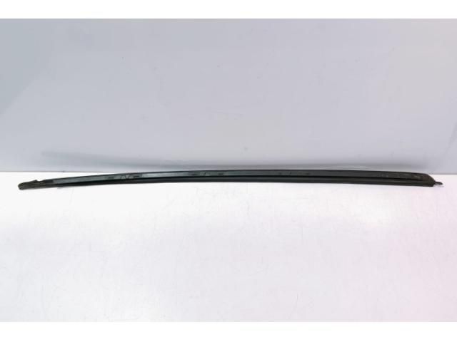 bontott AUDI A4 B8 Első Szélvédő Jobb Díszléc