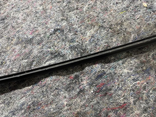 bontott AUDI A4 B8 Első Szélvédő Jobb Díszléc