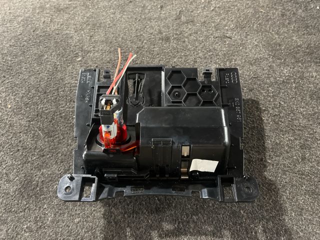 bontott AUDI A4 B8 Első Tároló Rekesz