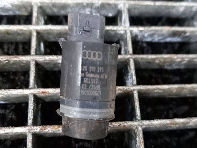 bontott AUDI A4 B8 Első Tolatóradar Fej