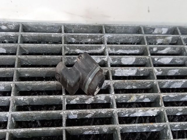 bontott AUDI A4 B8 Első Tolatóradar Fej