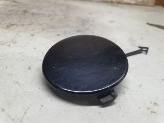 bontott AUDI A4 B8 Első Vonószem Burkolat