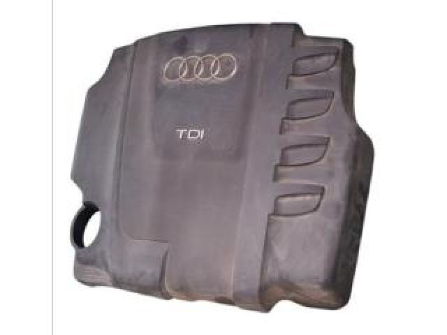 bontott AUDI A4 B8 Felső Hűtőburkolat