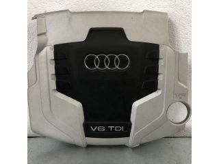 bontott AUDI A4 B8 Felső Hűtőburkolat