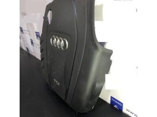 bontott AUDI A4 B8 Felső Hűtőburkolat