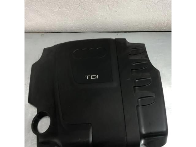 bontott AUDI A4 B8 Felső Hűtőburkolat