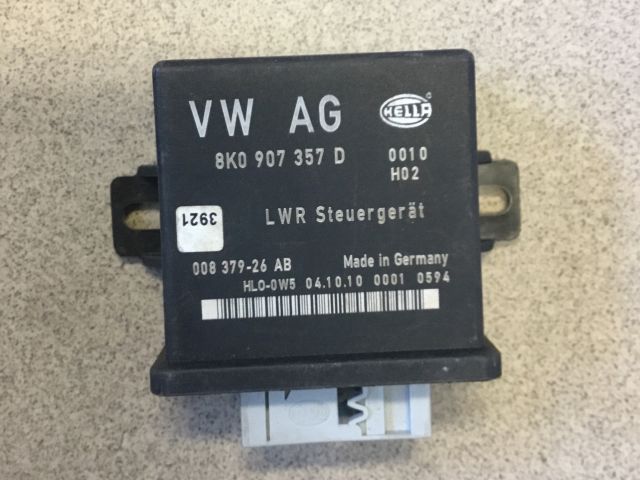 bontott AUDI A4 B8 Fényszóró Elektronika