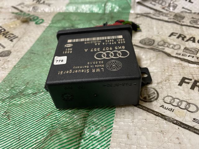 bontott AUDI A4 B8 Fényszóró Elektronika