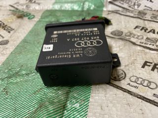 bontott AUDI A4 B8 Fényszóró Elektronika