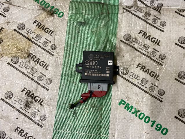 bontott AUDI A4 B8 Fényszóró Elektronika