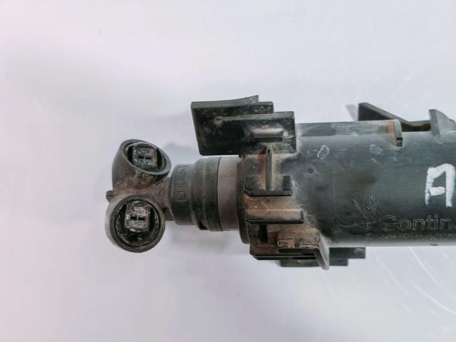 bontott AUDI A4 B8 Fényszórómosó Szivattyú