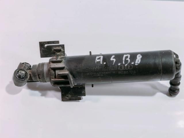 bontott AUDI A4 B8 Fényszórómosó Szivattyú