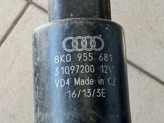 bontott AUDI A4 B8 Fényszórómosó Szivattyú