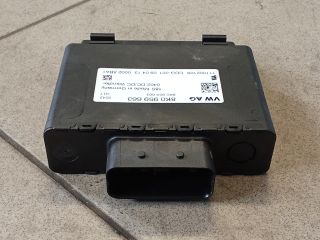 bontott AUDI A4 B8 Feszültségszabályzó