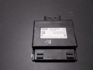 bontott AUDI A4 B8 Feszültségszabályzó