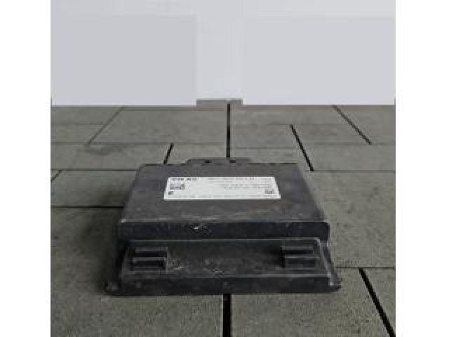 bontott AUDI A4 B8 Feszültségszabályzó