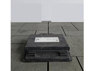 bontott AUDI A4 B8 Feszültségszabályzó