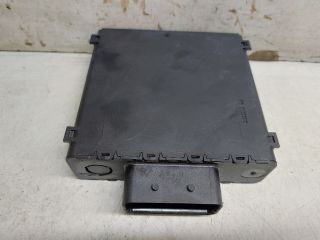 bontott AUDI A4 B8 Feszültségszabályzó