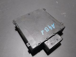 bontott AUDI A4 B8 Feszültségszabályzó