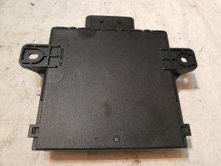 bontott AUDI A4 B8 Feszültségszabályzó