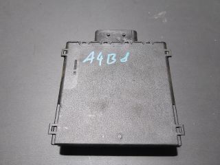 bontott AUDI A4 B8 Feszültségszabályzó