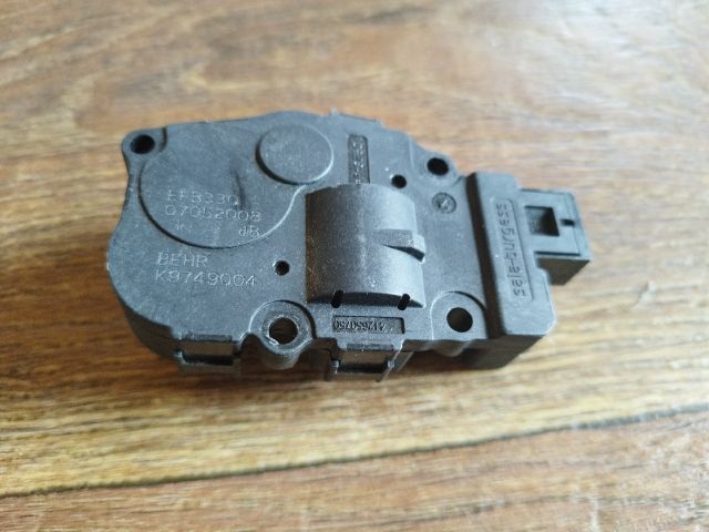 bontott AUDI A4 B8 Fűtés Állító Motor