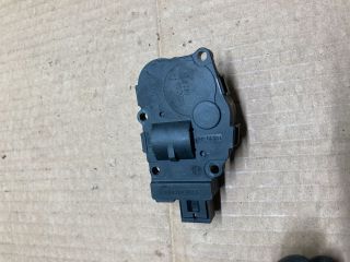 bontott AUDI A4 B8 Fűtés Állító Motor