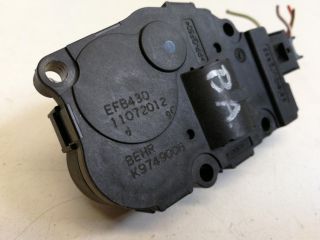 bontott AUDI A4 B8 Fűtés Állító Motor