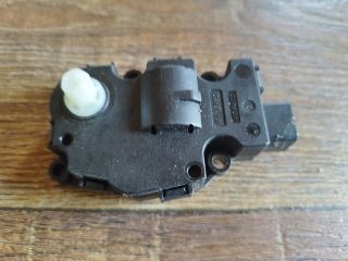 bontott AUDI A4 B8 Fűtés Állító Motor
