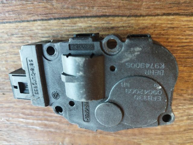 bontott AUDI A4 B8 Fűtés Állító Motor