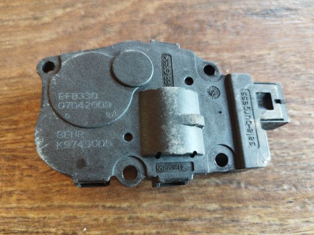 bontott AUDI A4 B8 Fűtés Állító Motor