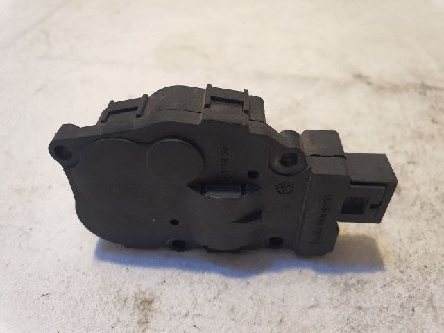 bontott AUDI A4 B8 Fűtés Állító Motor