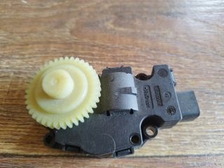 bontott AUDI A4 B8 Fűtés Állító Motor