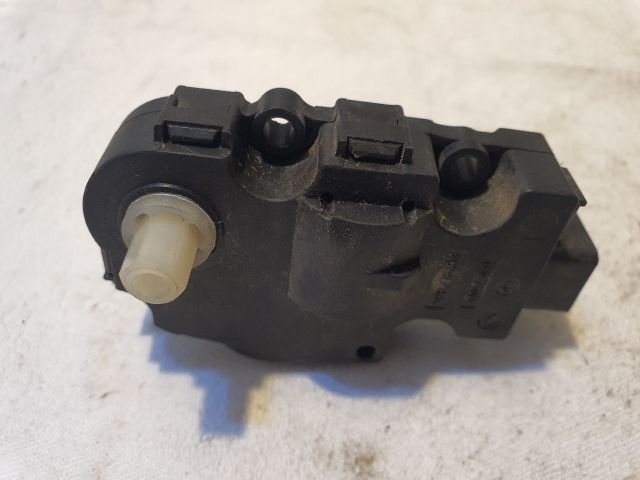 bontott AUDI A4 B8 Fűtés Állító Motor