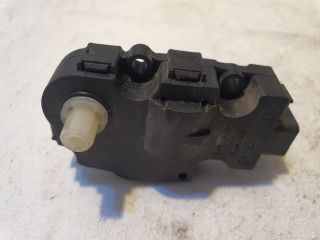 bontott AUDI A4 B8 Fűtés Állító Motor