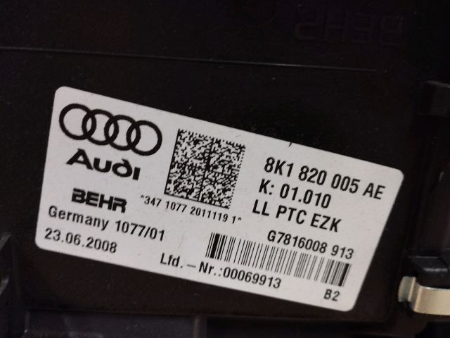 bontott AUDI A4 B8 Fűtés Box