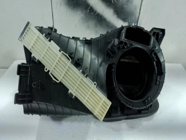 bontott AUDI A4 B8 Fűtés Box