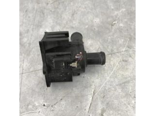 bontott AUDI A4 B8 Fűtéscsap