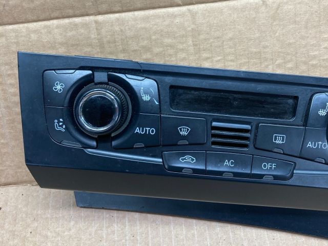 bontott AUDI A4 B8 Fűtéskapcsoló (digit klímás)